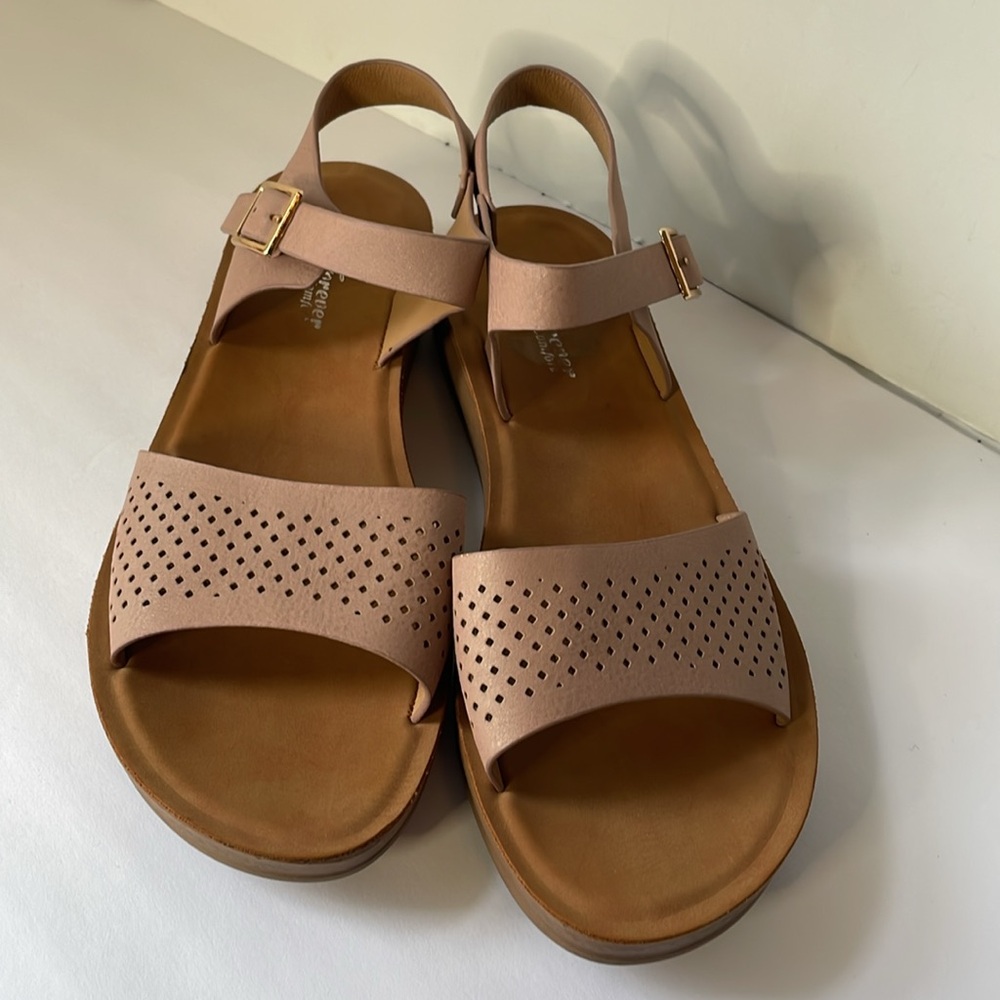 Forever Comfort Women's Size 8 Sandals Tan/pink - Picture 2 of 8